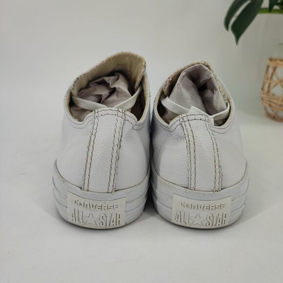 Converse Woman’s All Stars White Leather Sneakers Shoes Size 7.5 - Picture 3 of 9